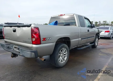 2003 Chevrolet Silverado 1500 Ls z USA, uszkodzony, nr VIN 1GCEK19T43E294593